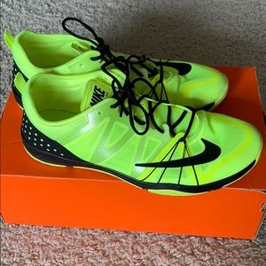 Nike tennis shoes